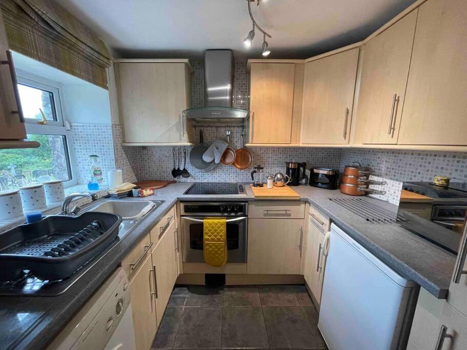 Yew Tree Cottage, 3 Bedroom, 4 Church Row Defynnog Devynock Exteriör bild